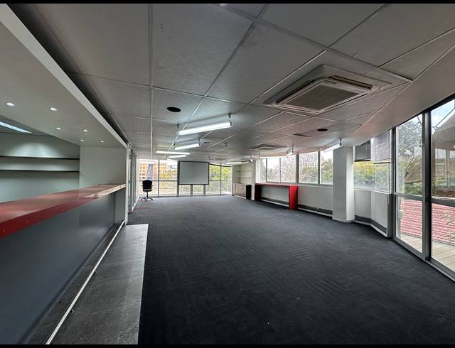 418.80M² OFFICE TO LET IN CENTURION CENTRAL